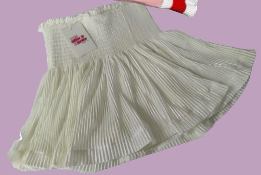 Pearly White Swing Shorts